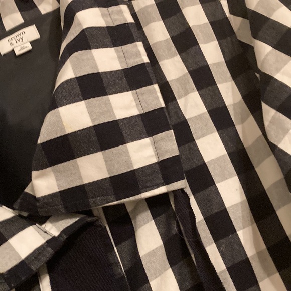 Women's Black and White Checkered caped Jacket - Picture 5 of 14